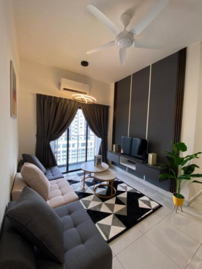 Luxury Design Msuite Desa Park City Bandar Menjalara